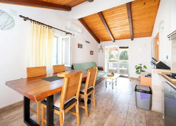 17603a Apartment Silba